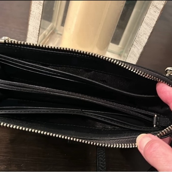 Kate Spade crossbody - Picture 2 of 5